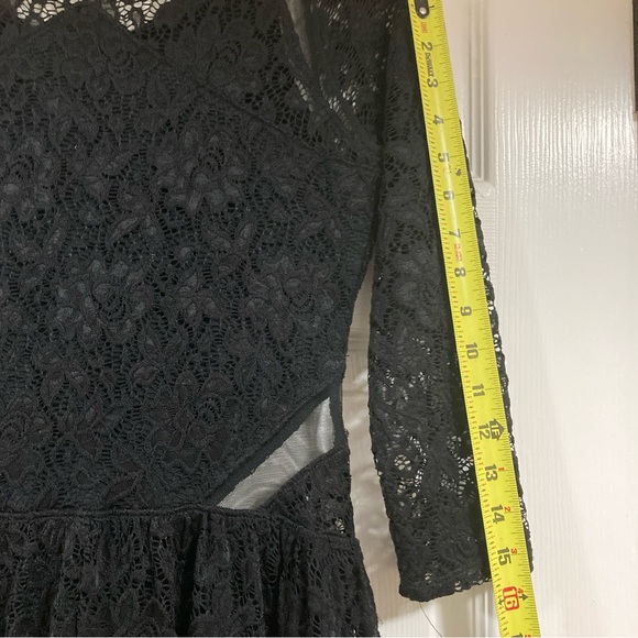 Abercrombie & Fitch Lace Cutout Waist Short Party Dress 3/4 Sleeves Black Sz M - Picture 11 of 16